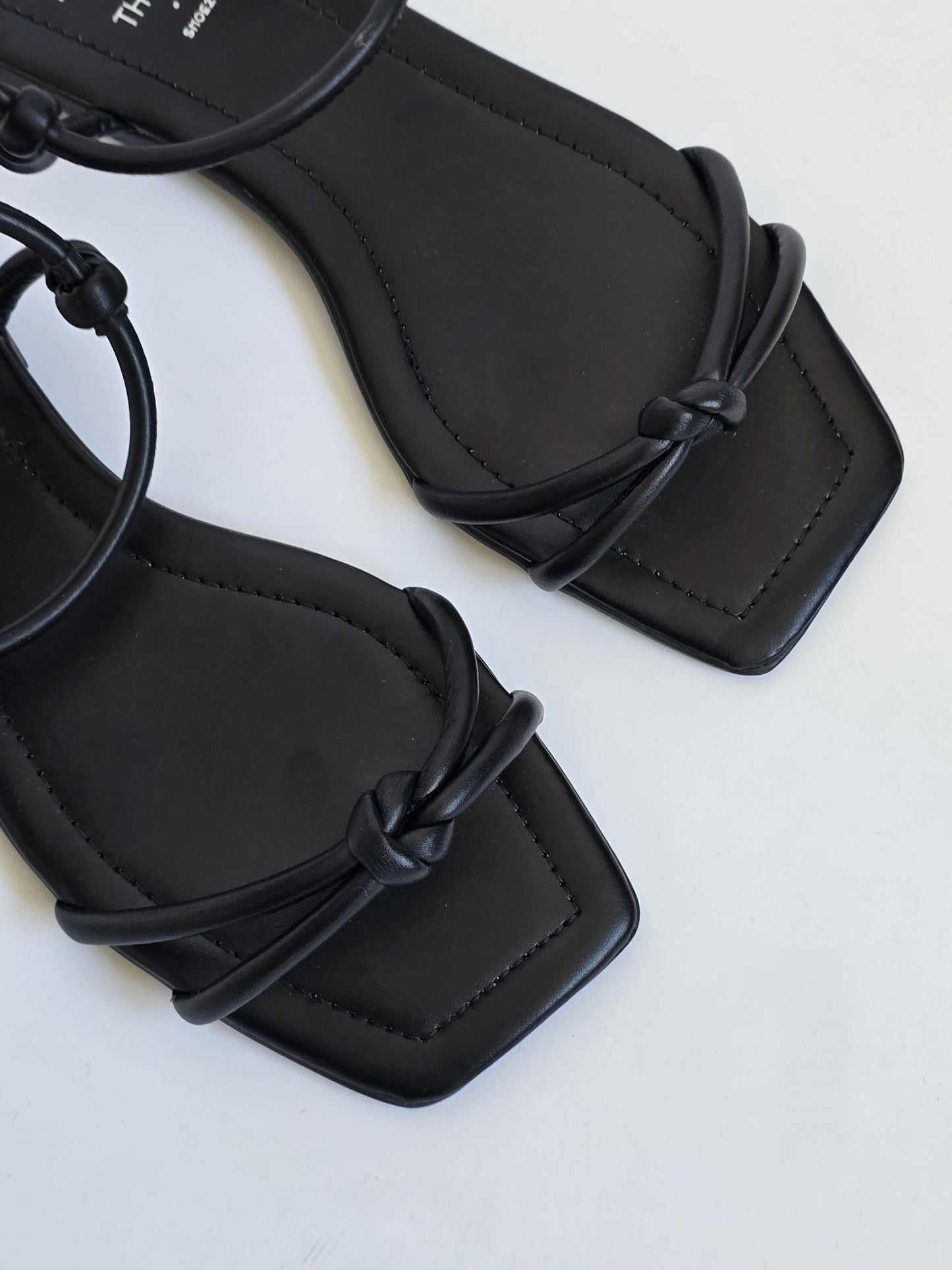 Willow Black