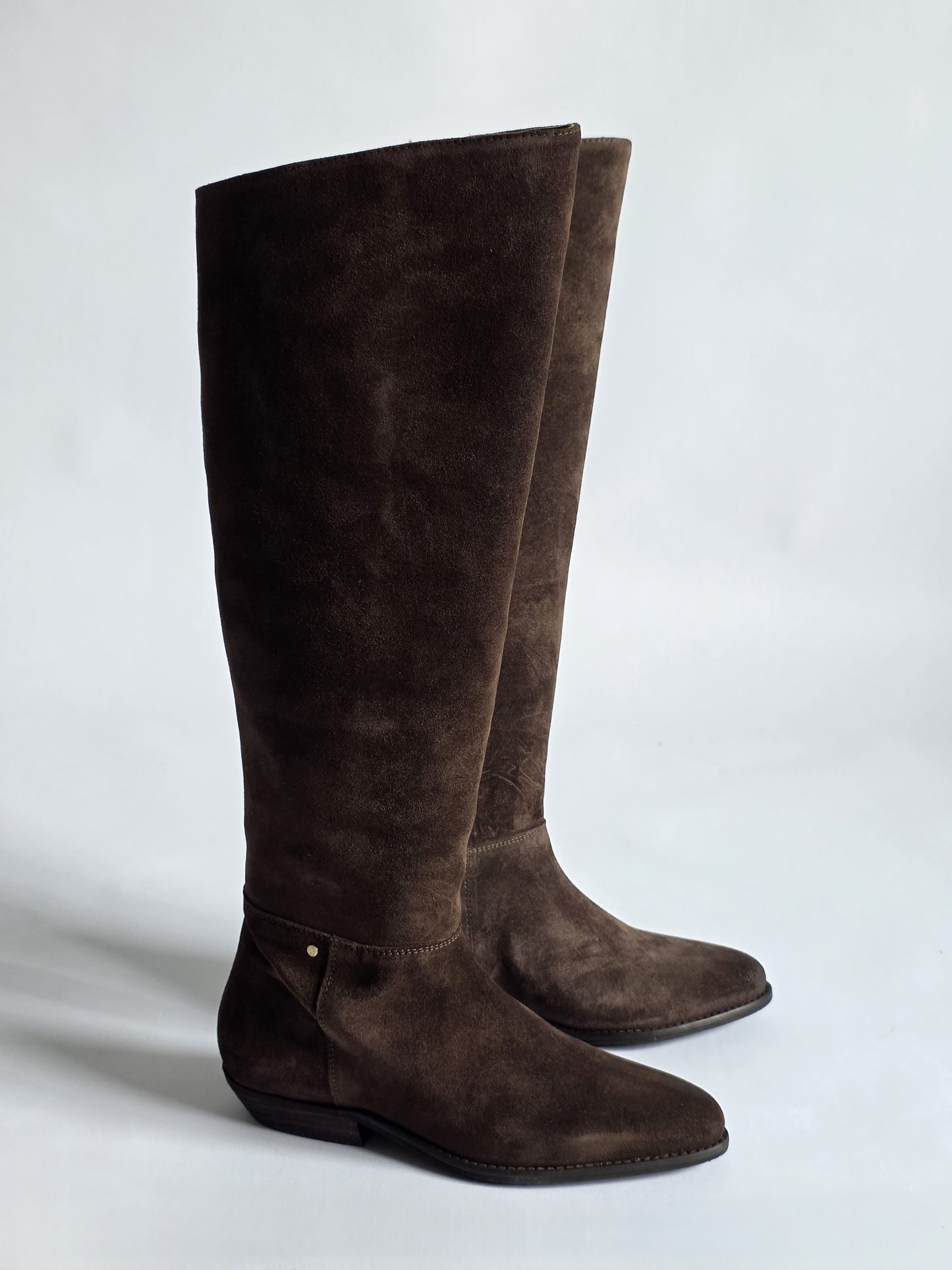 Billie Brown - SHOEZ