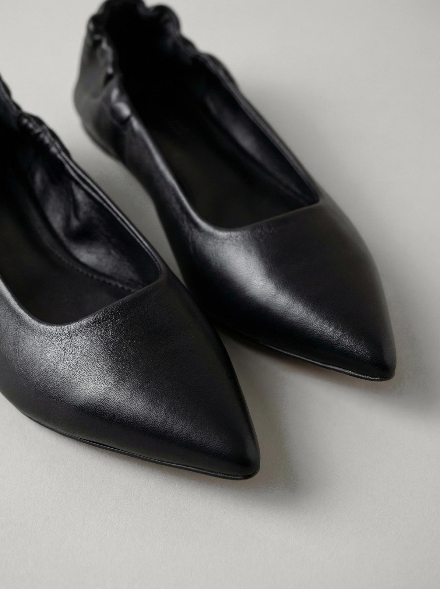 Capsule - Angela Black