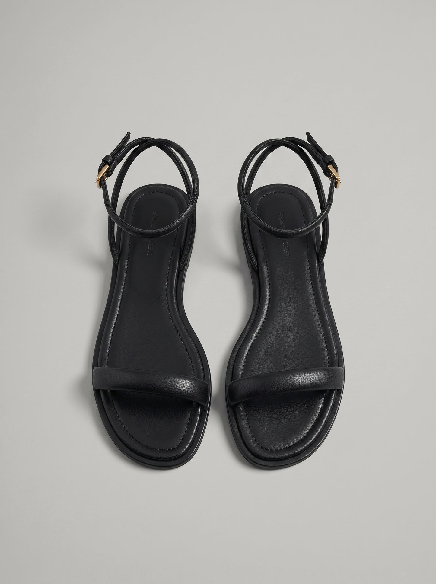 Capsule - Sorena Black