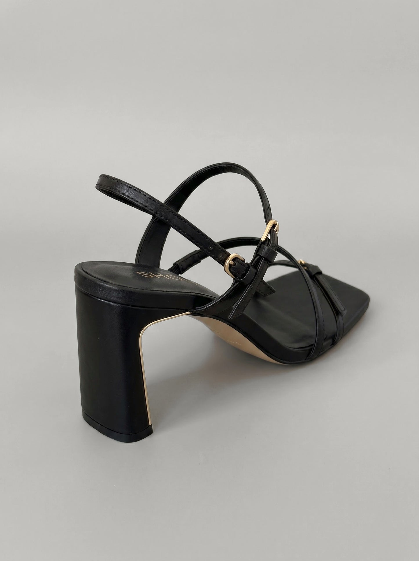 Capsule - Mila Black