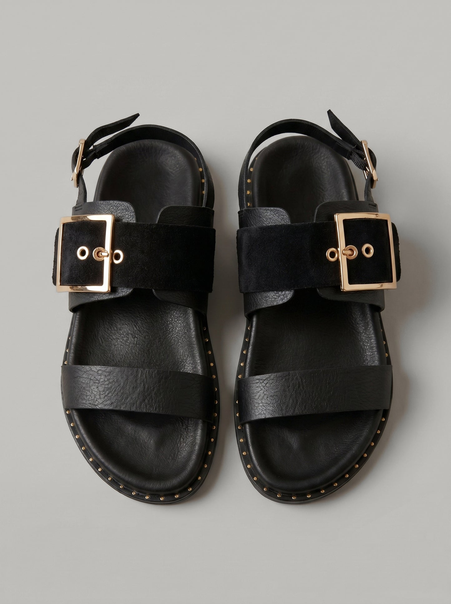 Amaya Black
