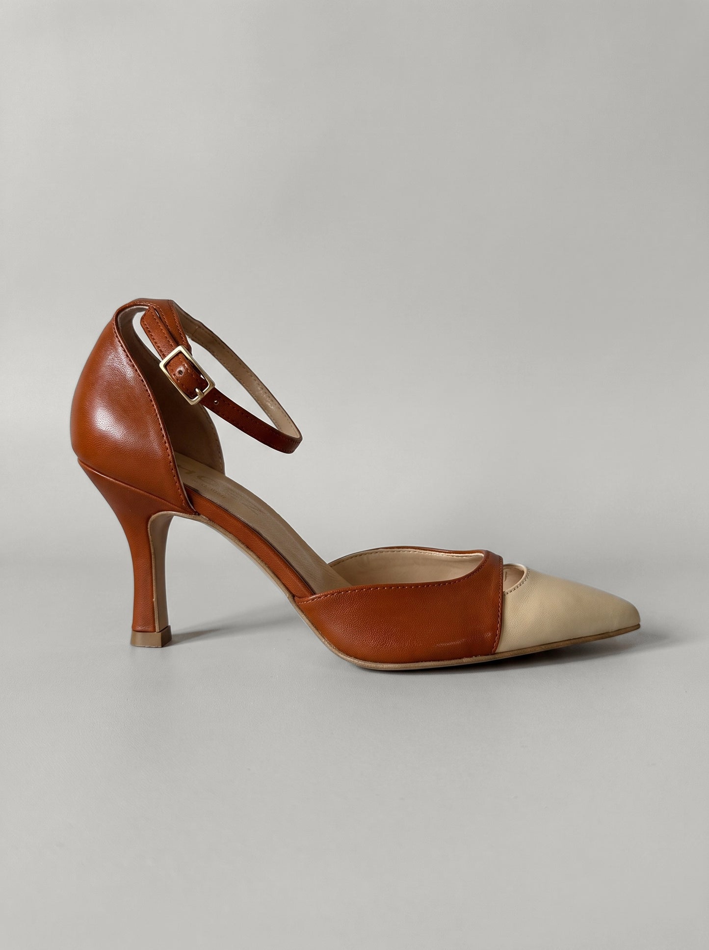 Blair Beige & Brown