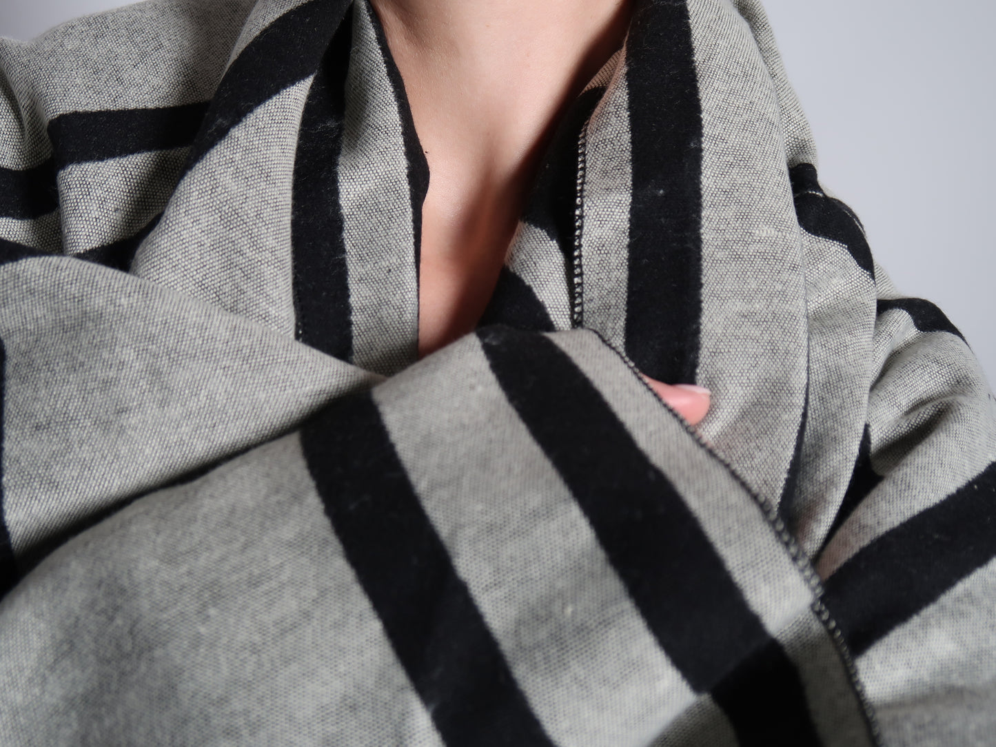 Bright geometric spotted scarf