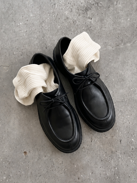 Lucca Black