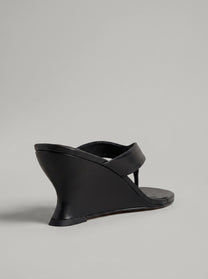 Capsule - Cassia Black