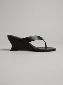 Capsule - Cassia Black