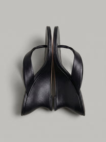 Capsule - Cassia Black