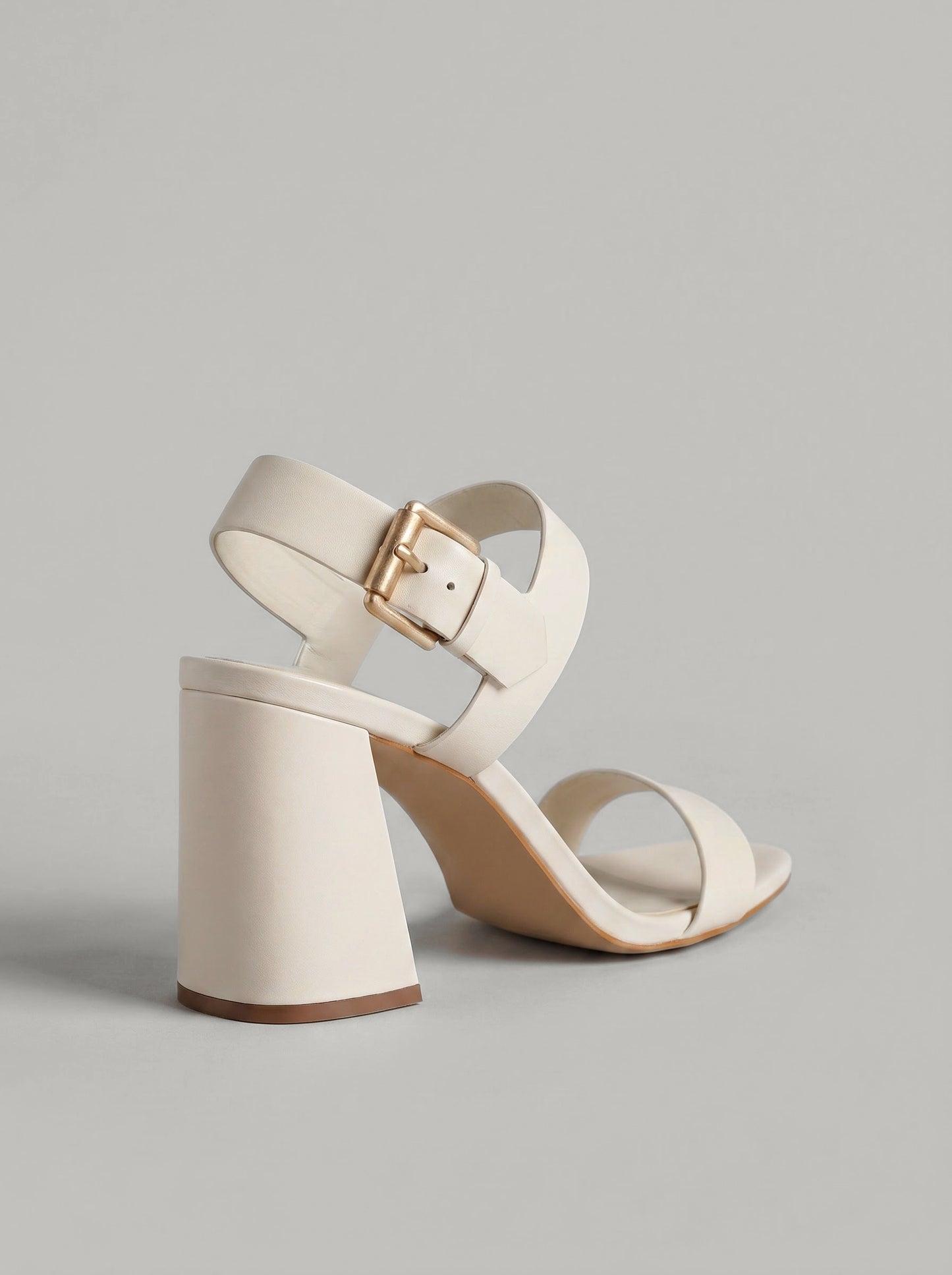 Capsule - Juliet Cream