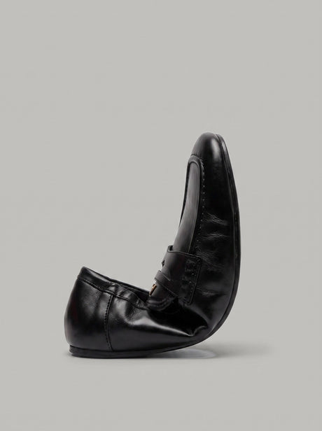 Capsule - Elin Black