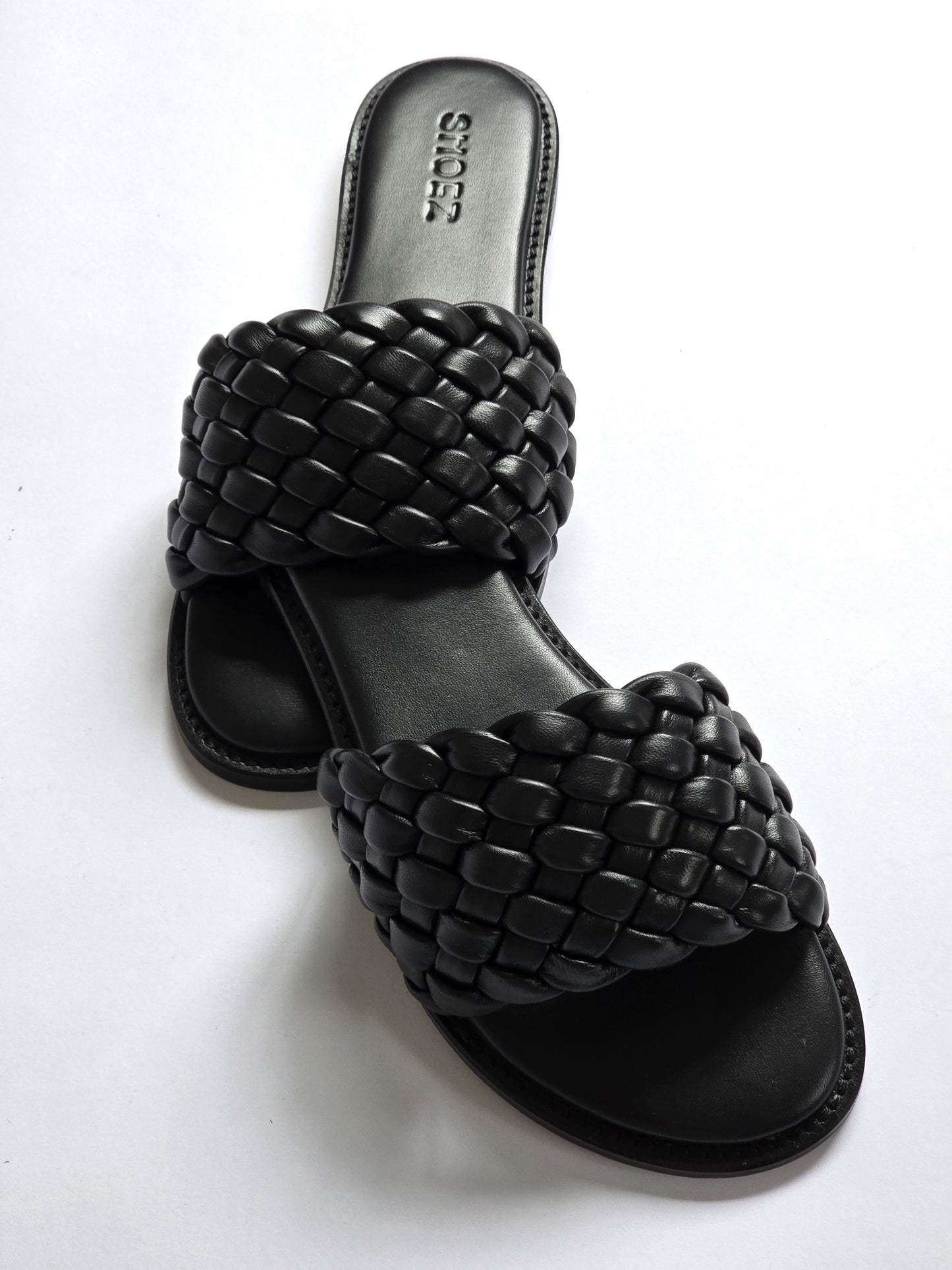 Sheina Black