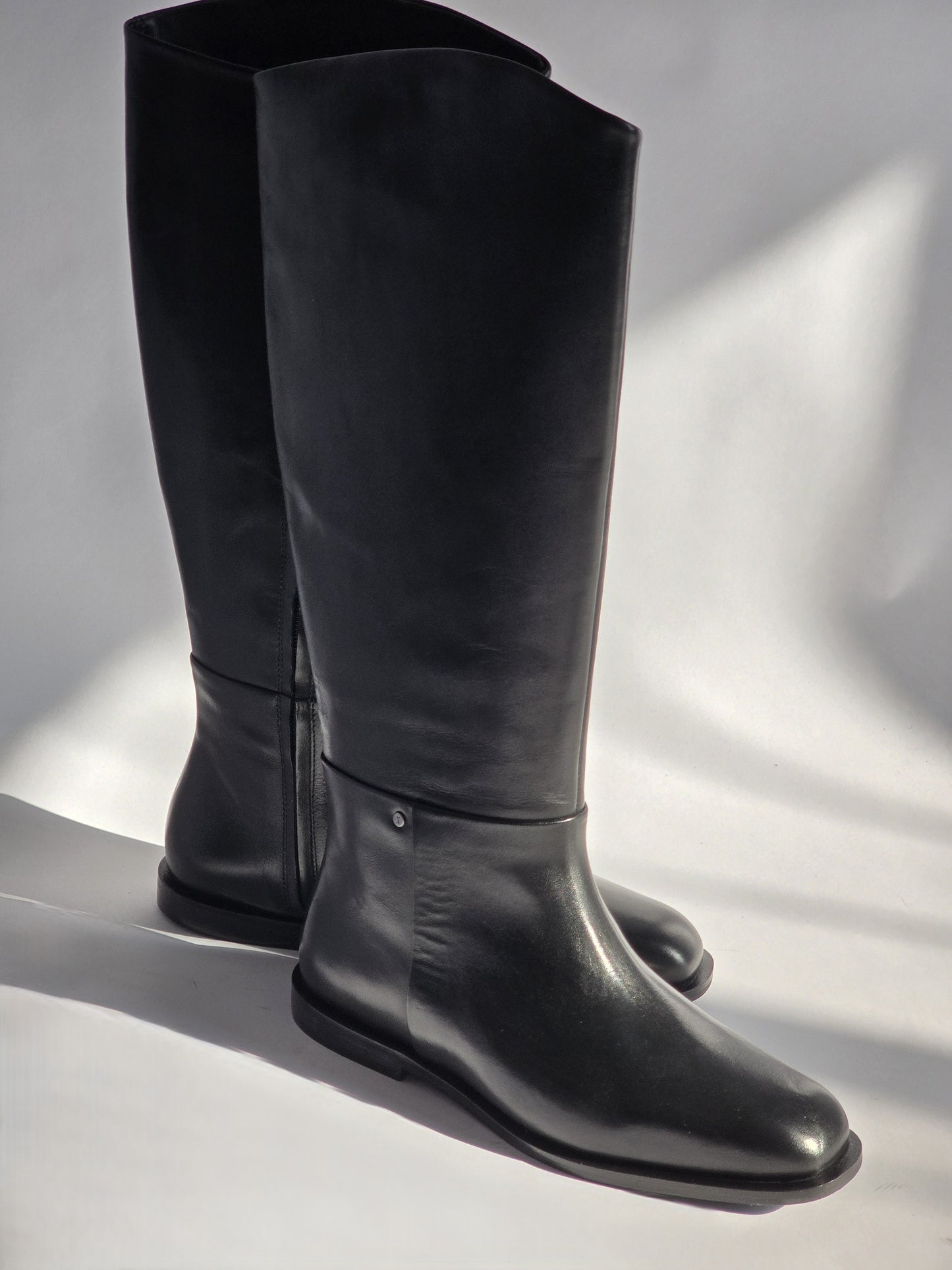 Lorenzo Black - SHOEZ