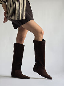 Capsule - Eleanora Brown