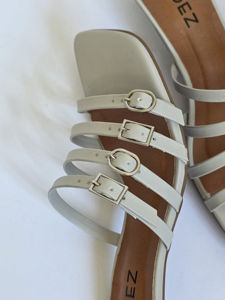 Laros Grey