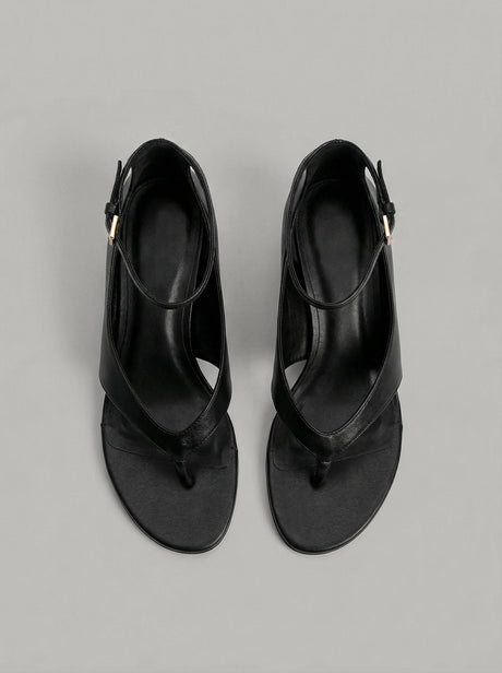 Capsule - Liam Black