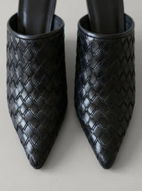 Capsule - Spenser Black