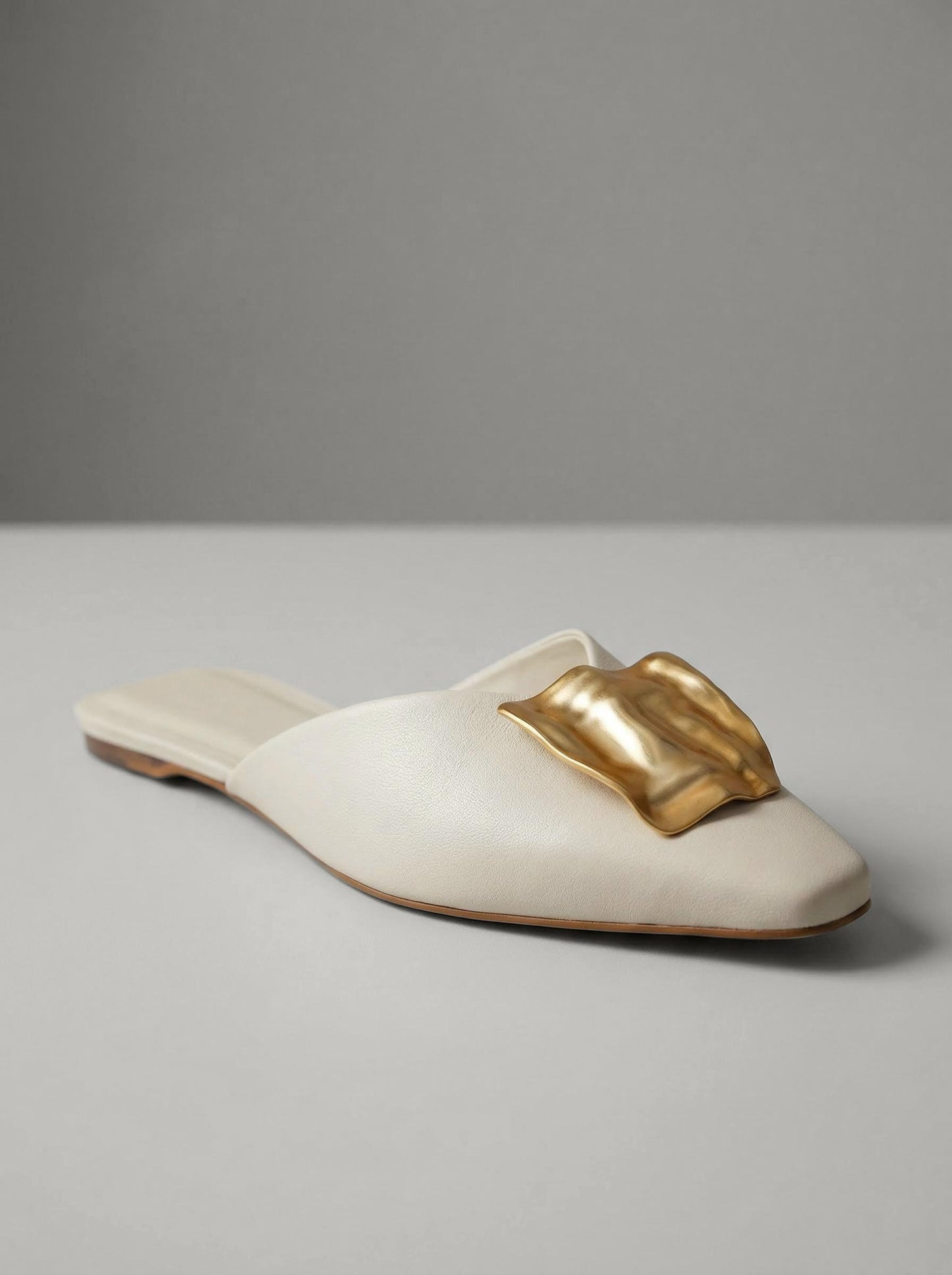 Capsule - Venetia Cream