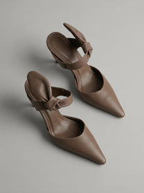 Capsule - Adrian Mocha