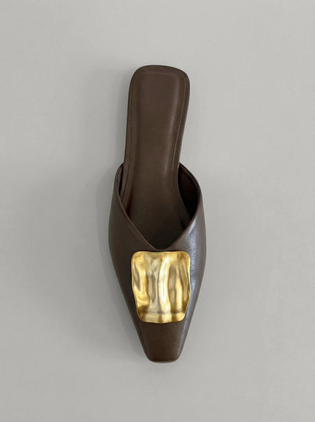 Capsule - Venetia Brown