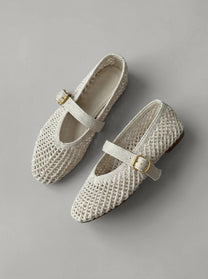Capsule - Alaria White