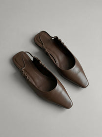 Capsule - Elle Brown Flat