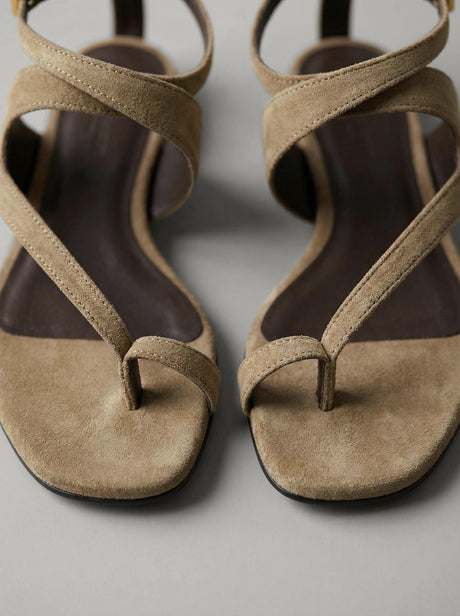 Capsule -Dorian Suede