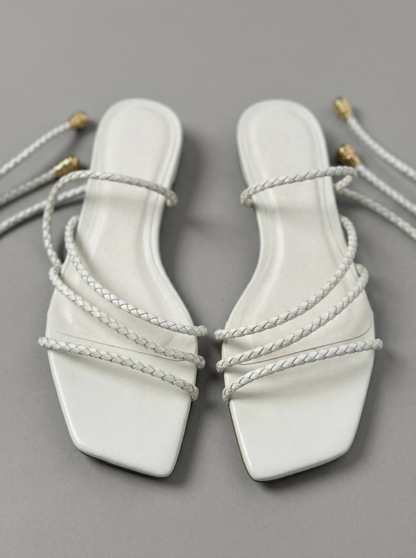 Capsule - Noa Off-White