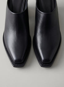 Capsule - Santana Black