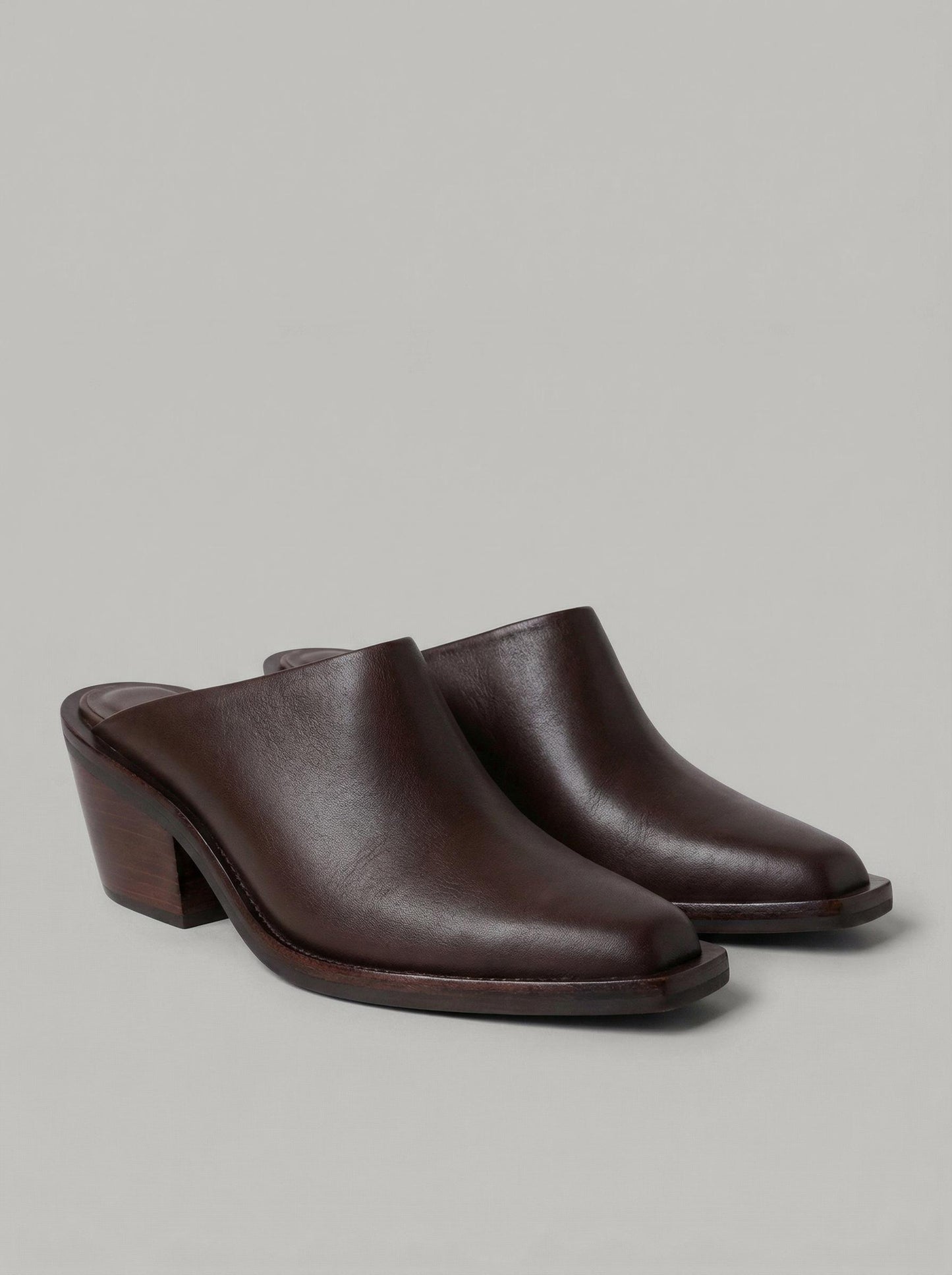 Capsule - Santana Brown