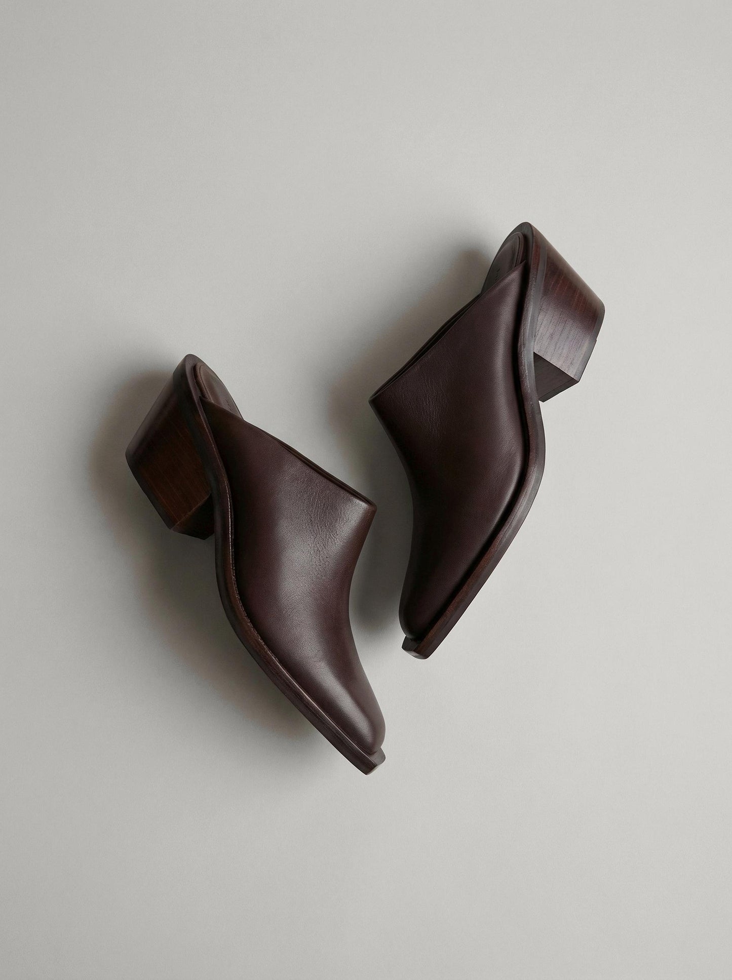 Capsule - Santana Brown