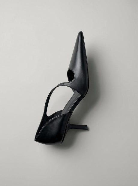 Capsule - Natasha Black