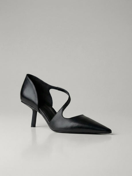 Capsule - Natasha Black