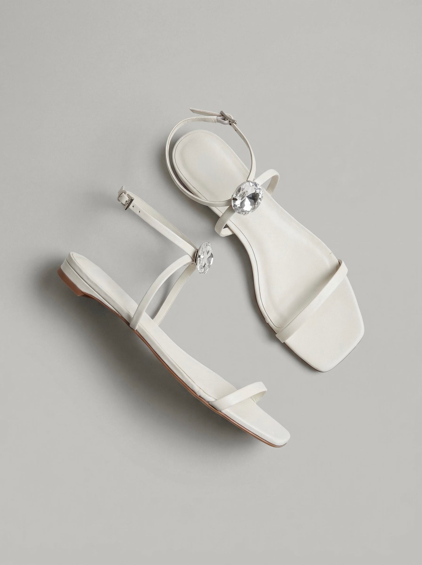 Capsule - Kaia White