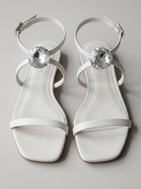 Capsule - Kaia White