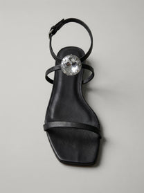 Capsule - Kaia Black