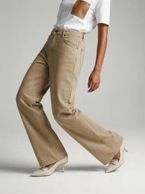 Capsule - Anita Cream