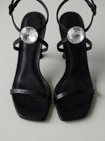 Capsule - Clari Black