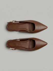 Capsule -Zelie Brown