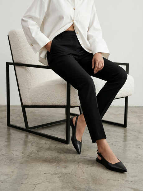 Capsule -Zelie Black