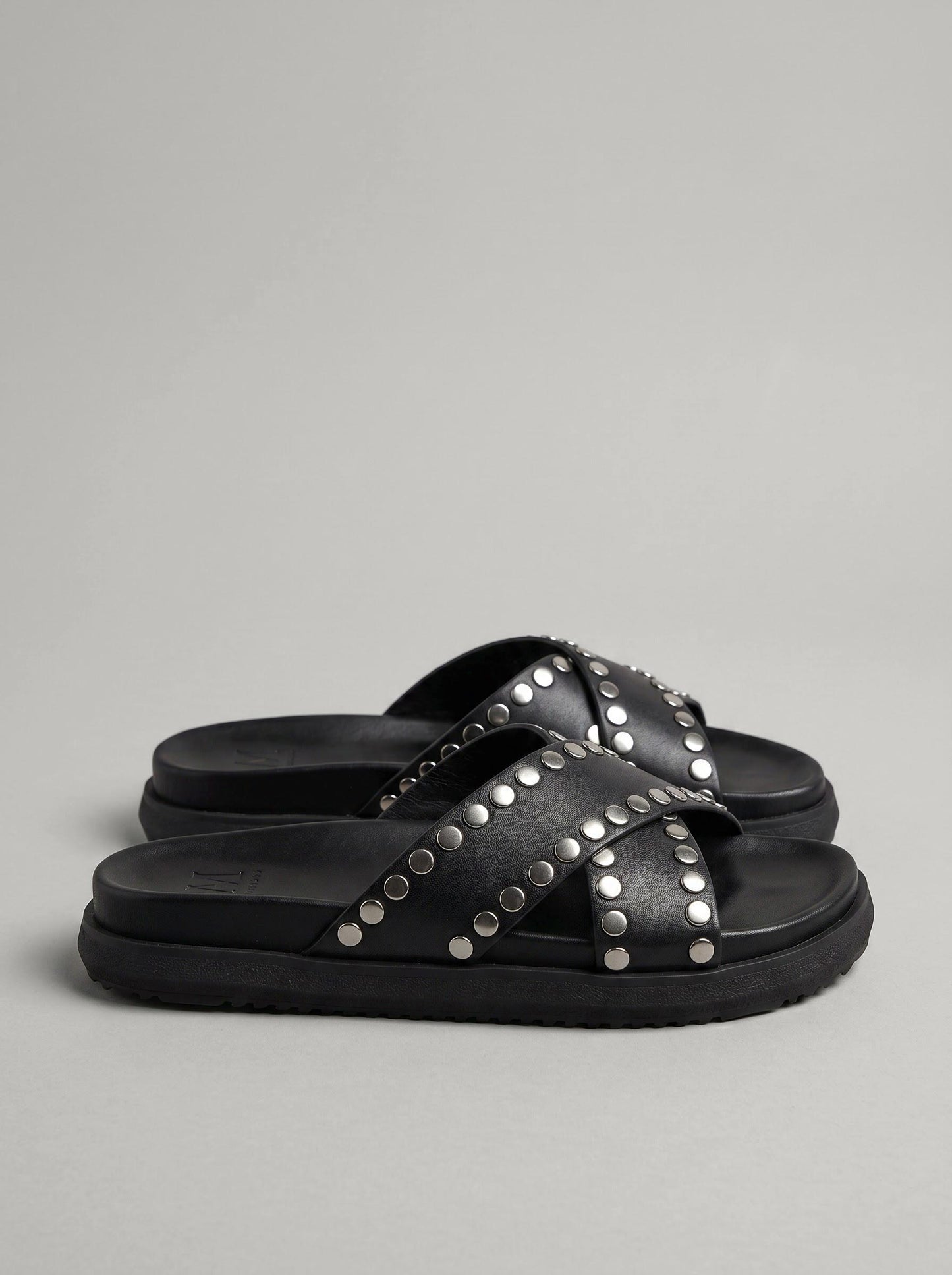 Dakiri Black