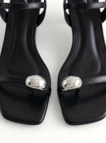 Brook Black