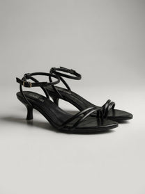 Pre-Order: Luna Black