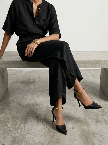 Capsule - Celine Black
