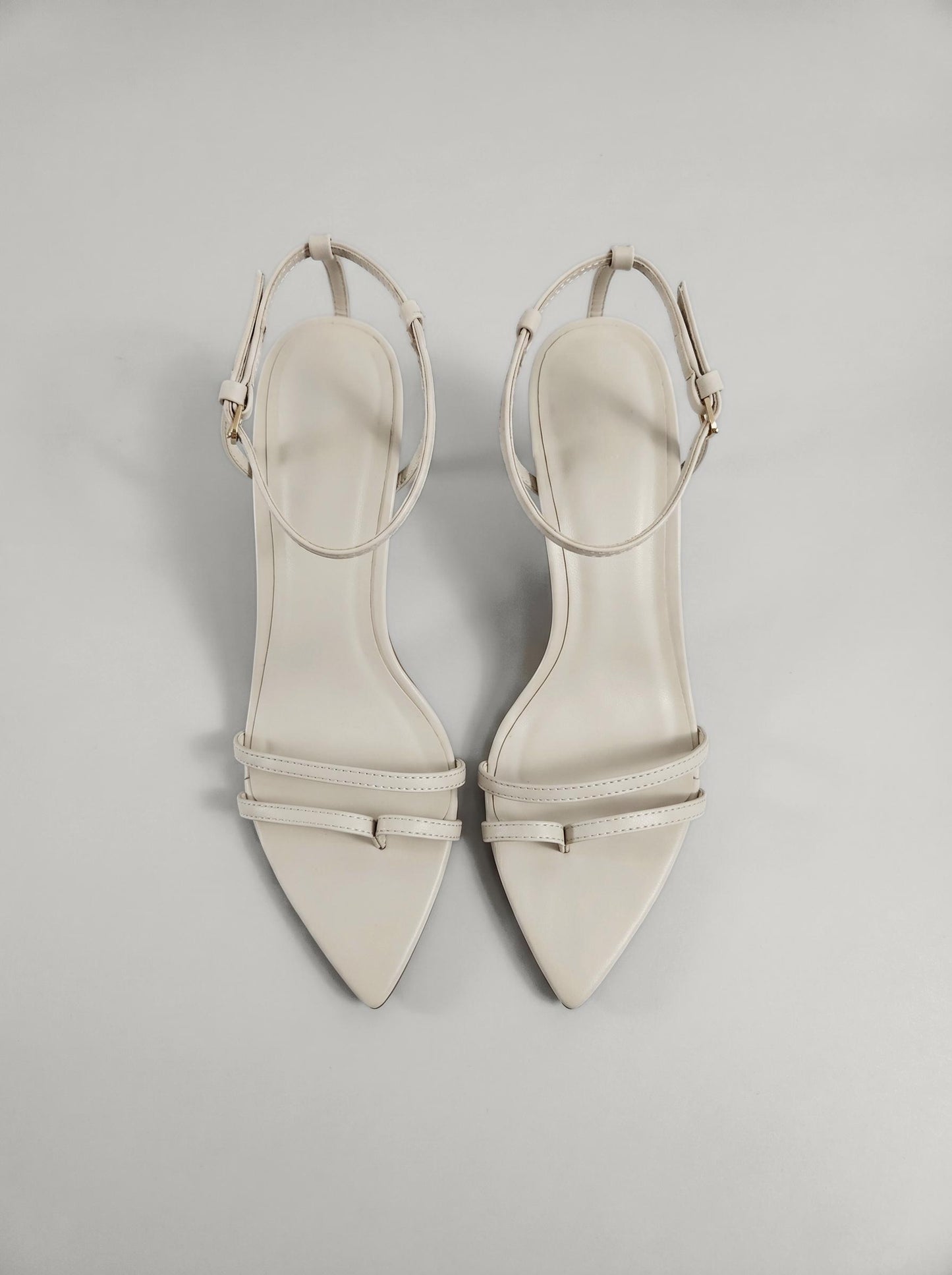 Capsule - Coralie Off White