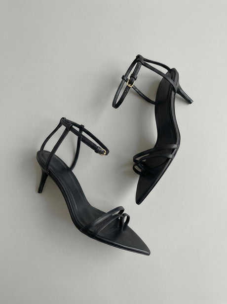 Capsule - Coralie Black