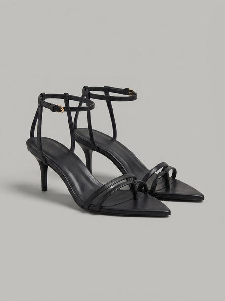 Capsule - Coralie Black