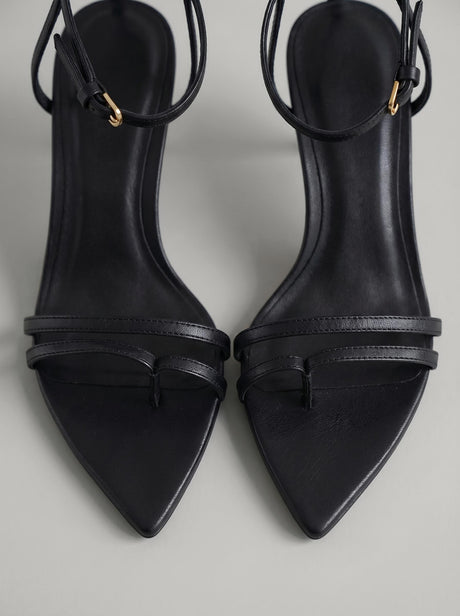 Capsule - Coralie Black