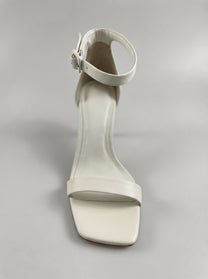 Capsule - Martina White