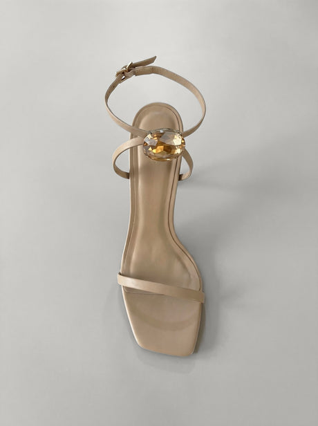 Capsule - Clari Nude