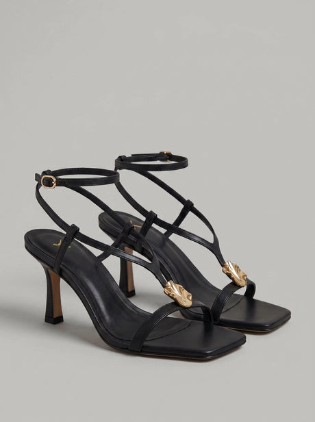 Capsule - Odette Black